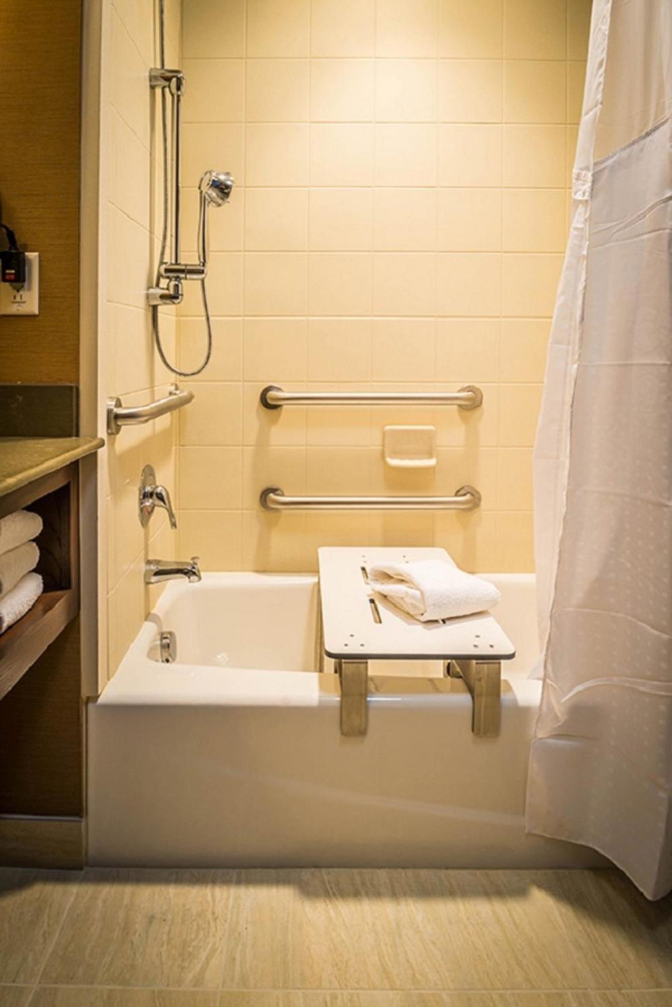 Holiday Inn Express & Suites Salt Lake City South-Murray By Ihg Экстерьер фото